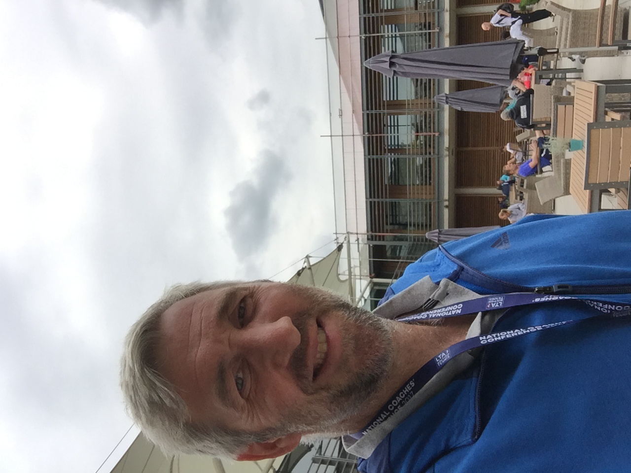 Rob Norris at a professional tennis venue